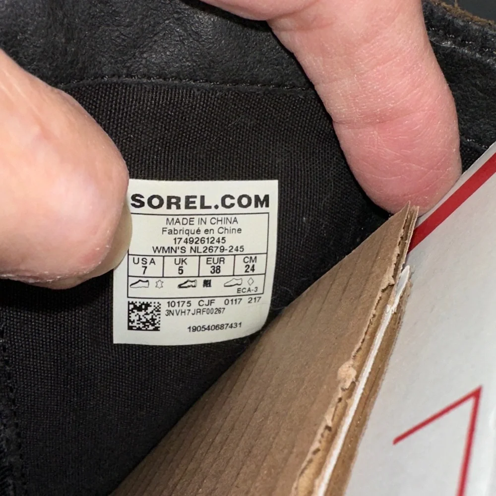 Sorel pull on suede boots chocolate brown